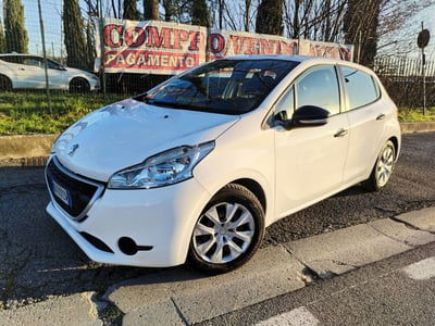Peugeot 208 HDi 68 CV 5 porte Van usata