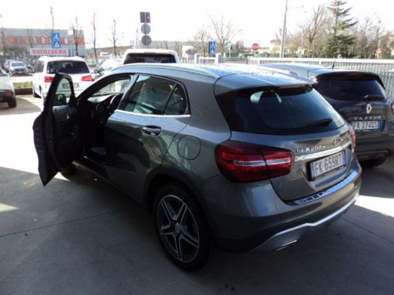 Mercedes-Benz GLA SUV 200 d Automatic Sport