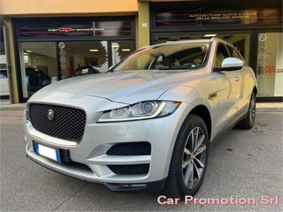 Jaguar F-Pace 2.0 D 240 CV AWD aut. Prestige usata