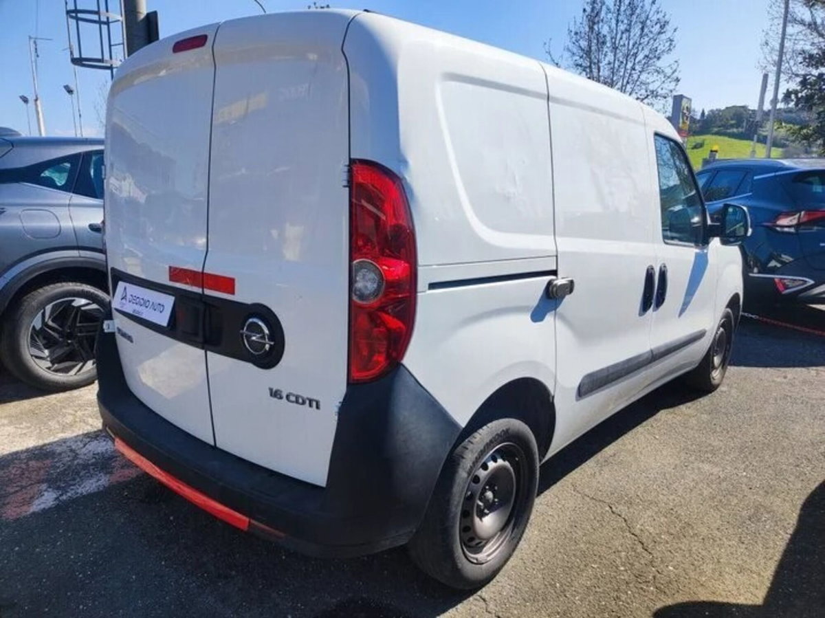 Opel Combo Tour CDTi 105CV PC-TN Blitz N1 (3)