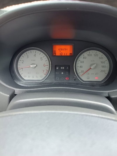 Dacia Sandero 1.4 8V GPL Lauréate (17)