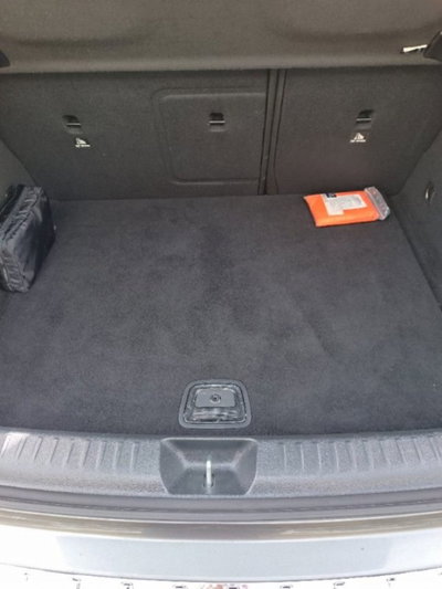 Mercedes-Benz GLA SUV 200 d Automatic Premium (10)