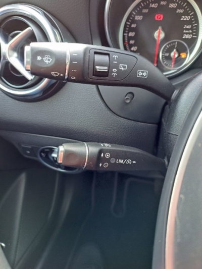 Mercedes-Benz GLA SUV 200 d Automatic Premium (17)