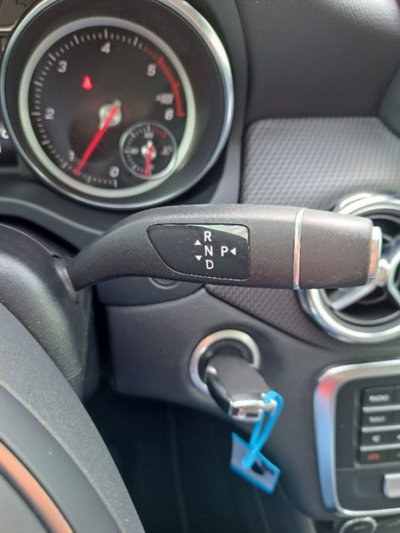 Mercedes-Benz GLA SUV 200 d Automatic Premium (18)