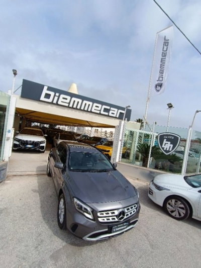 Mercedes-Benz GLA SUV 200 d Automatic Premium (8)