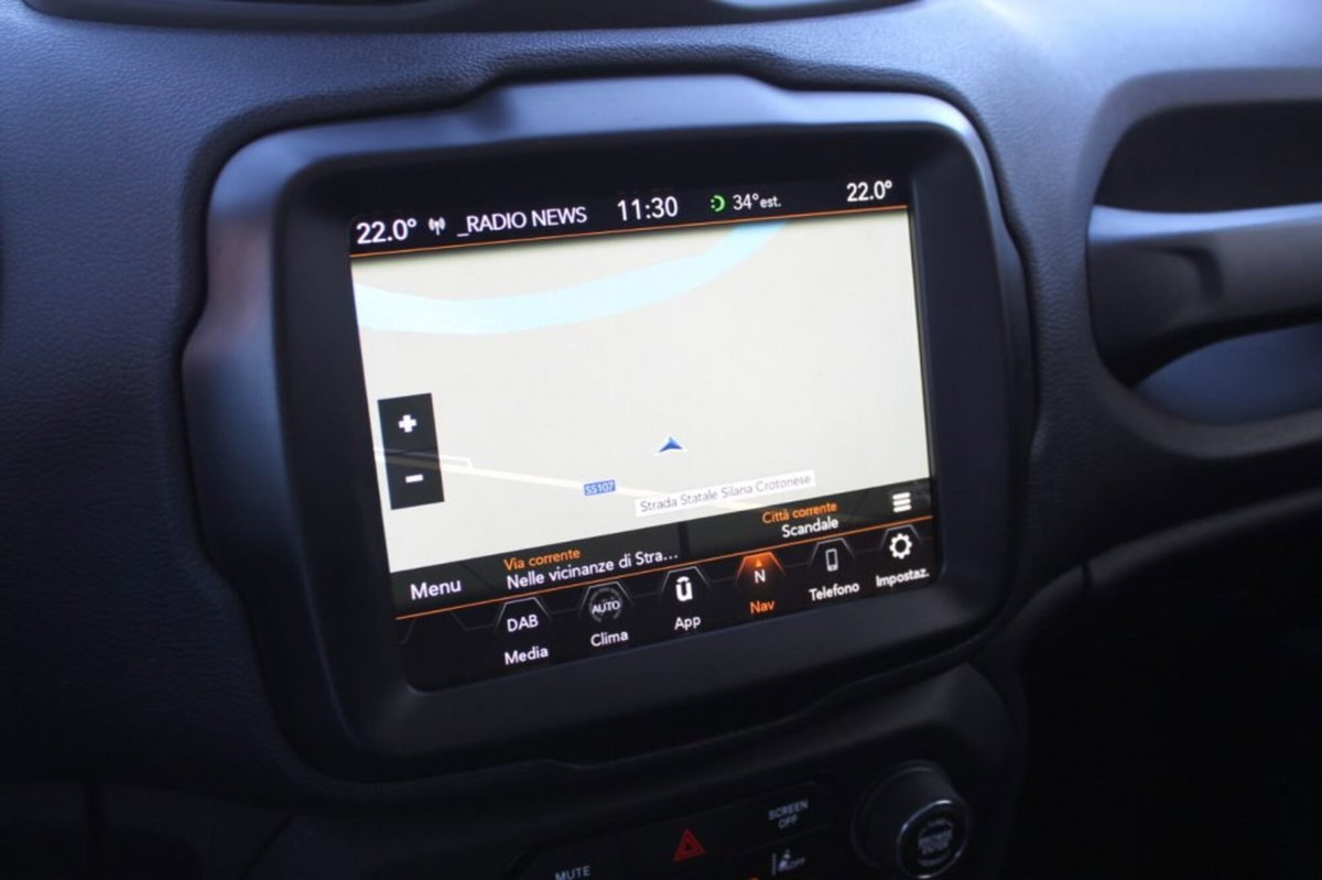Jeep Renegade 1.6 Mjt 120 CV Limited (20)