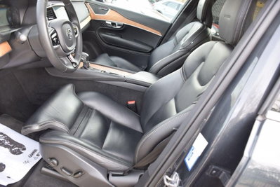 Volvo XC90 D5 AWD Geartronic 7 posti Inscription (9)