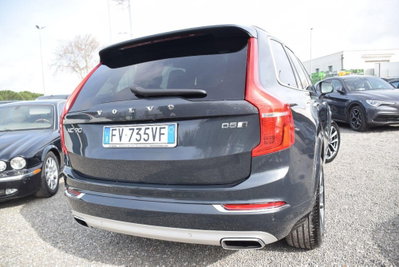 Volvo XC90 D5 AWD Geartronic 7 posti Inscription (18)