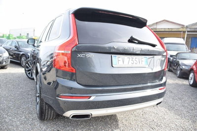 Volvo XC90 D5 AWD Geartronic 7 posti Inscription (19)