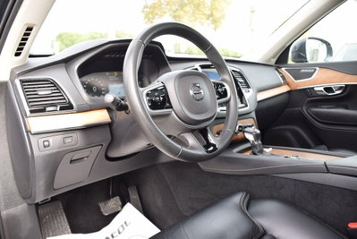 Volvo XC90 D5 AWD Geartronic 7 posti Inscription (7)