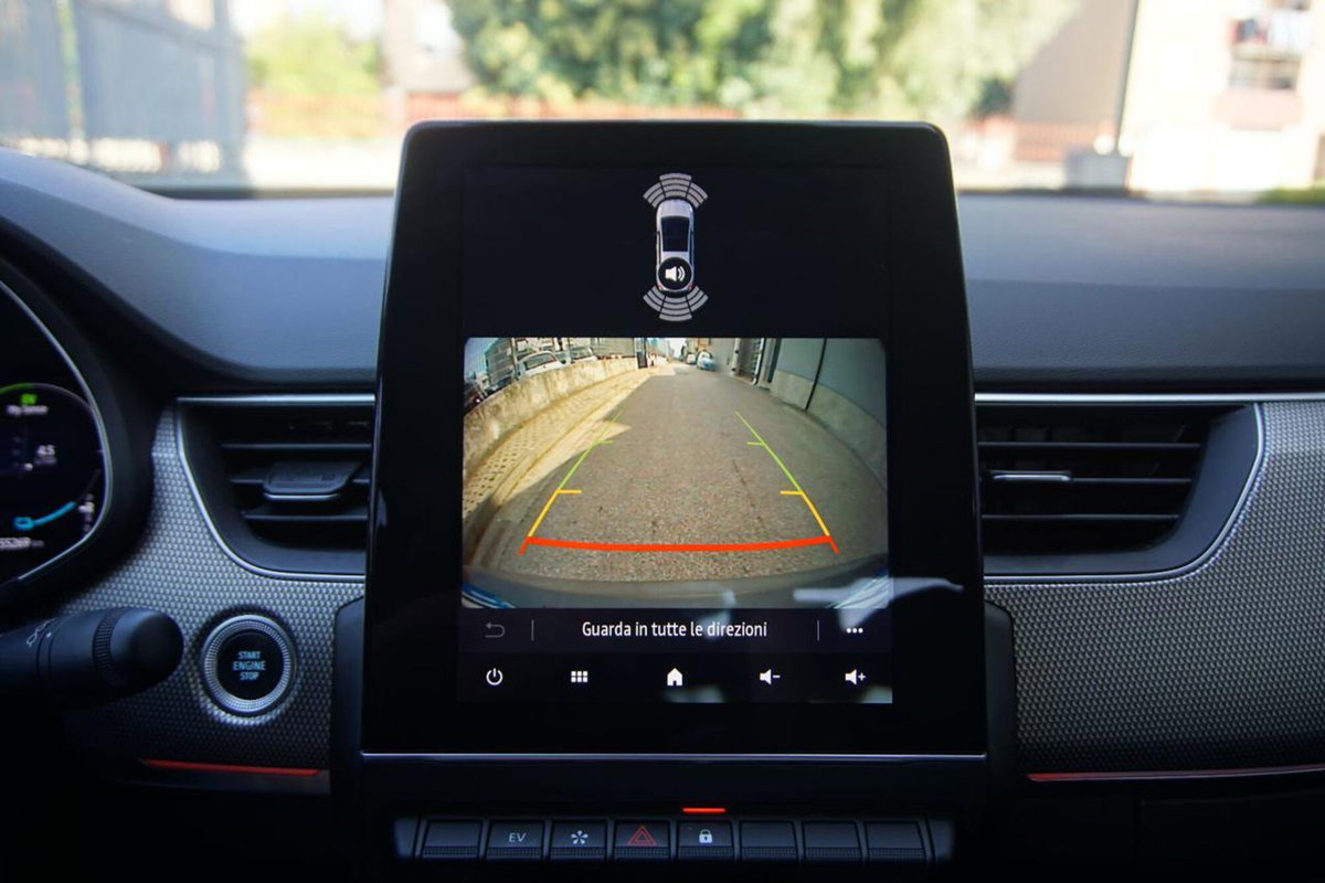 Renault Arkana E-Tech 145 CV Intens (17)