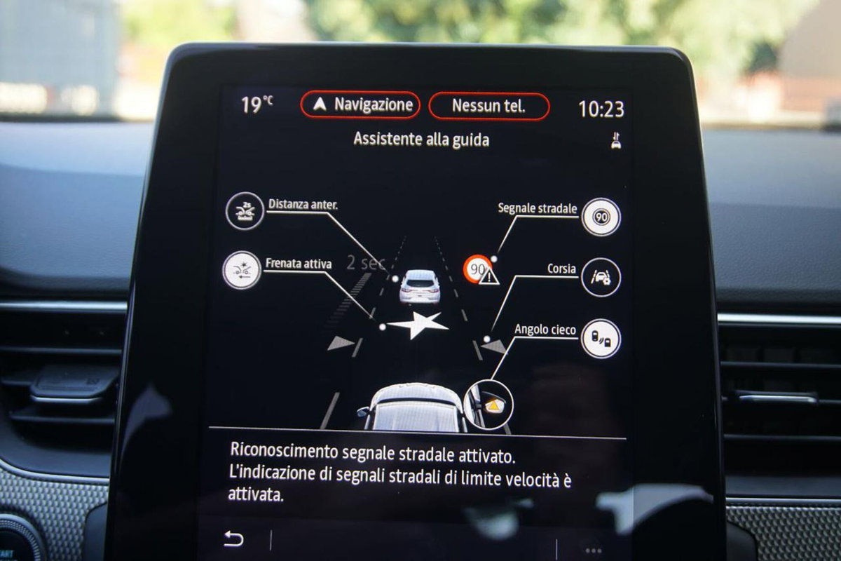 Renault Arkana E-Tech 145 CV Intens (19)