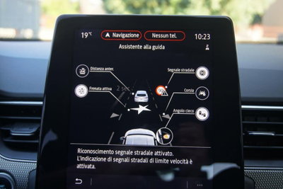 Renault Arkana E-Tech 145 CV Intens (19)