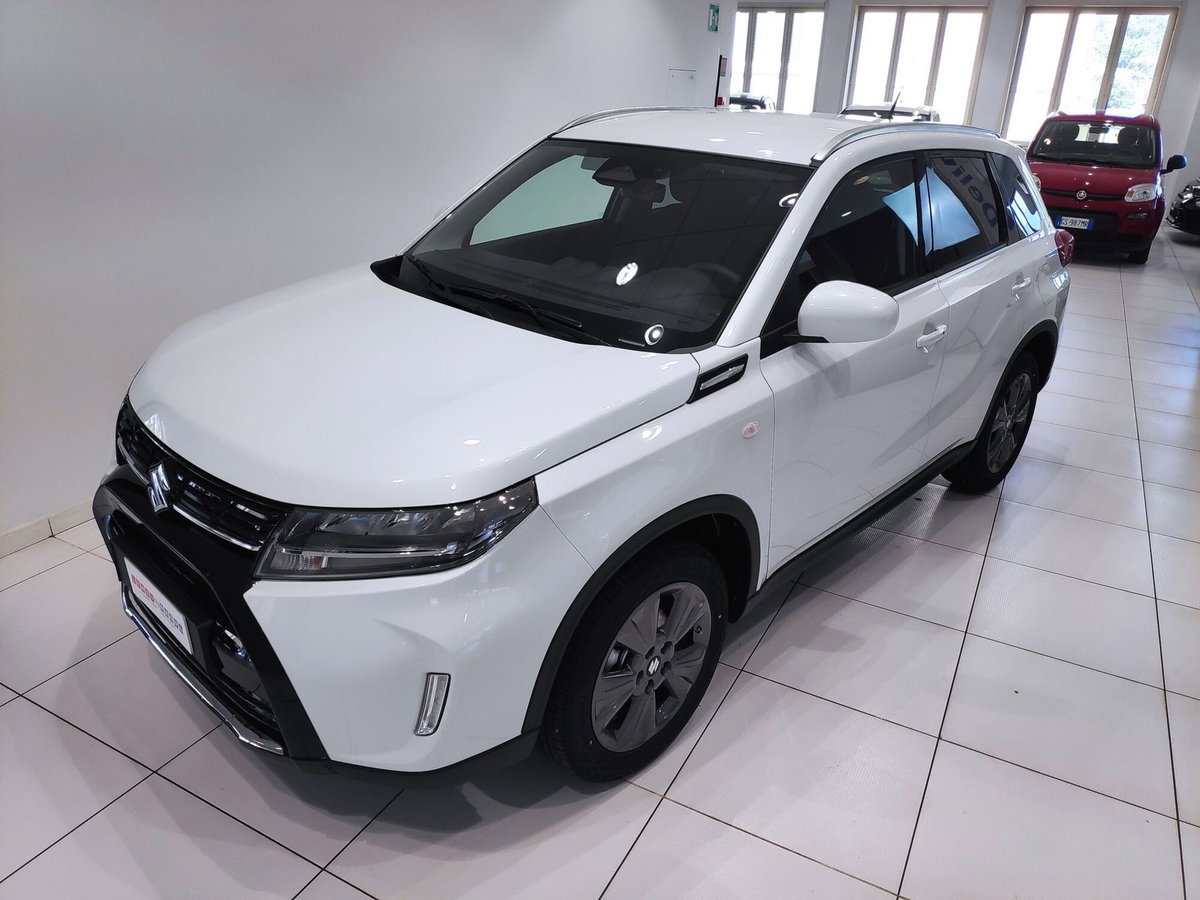 Suzuki Vitara 1.4 Hybrid Starview (9)