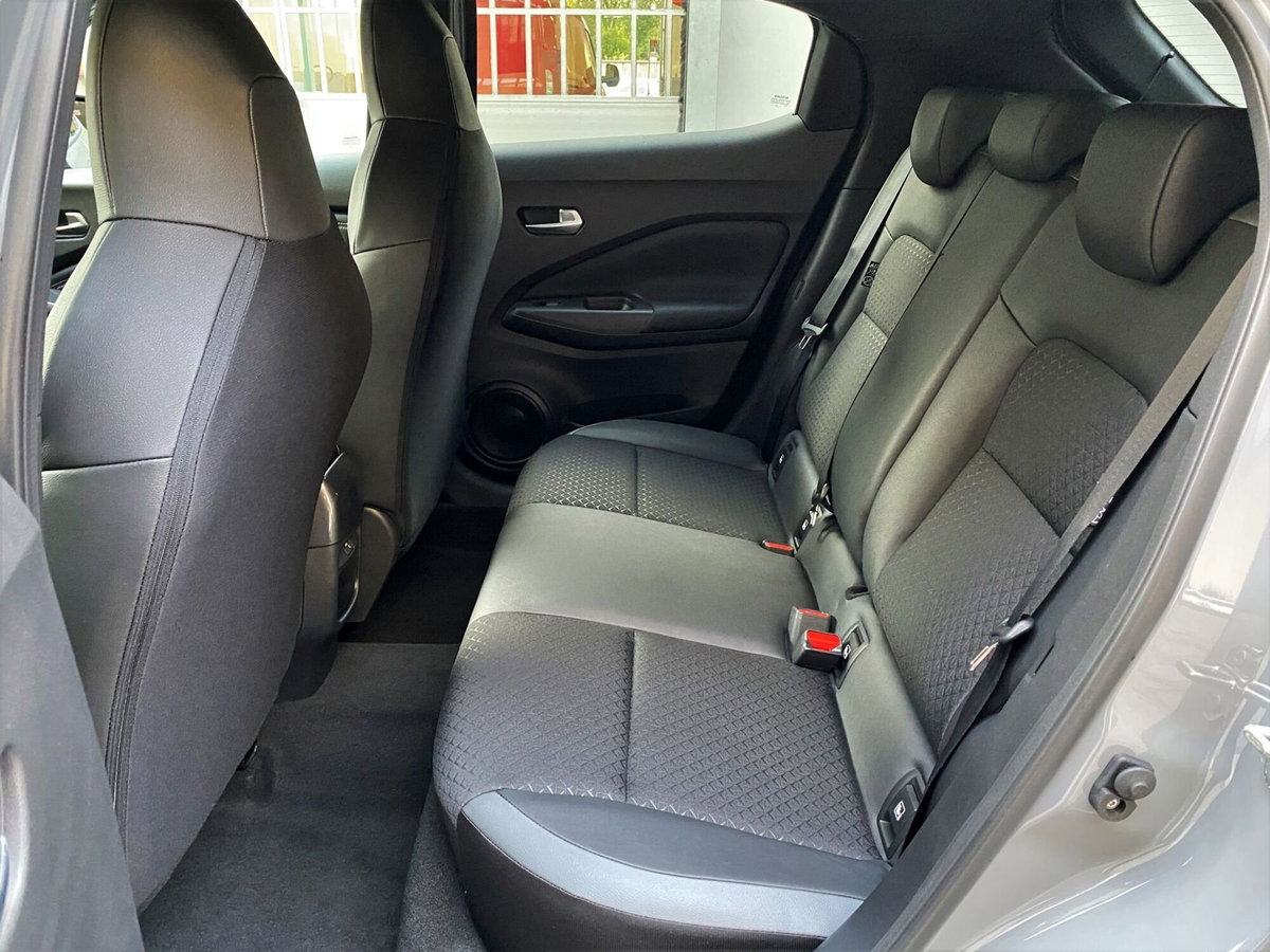 Nissan Juke 1.6 hev Acenta (11)