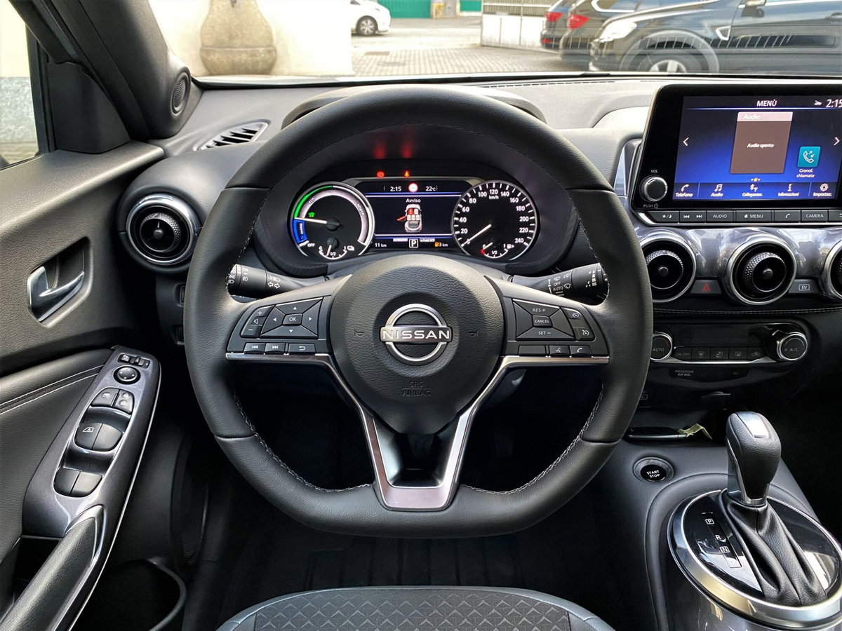 Nissan Juke 1.6 hev Acenta (13)