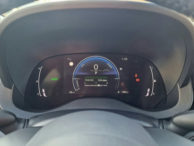 Toyota Yaris 1.5 Hybrid 5 porte Energy (14)