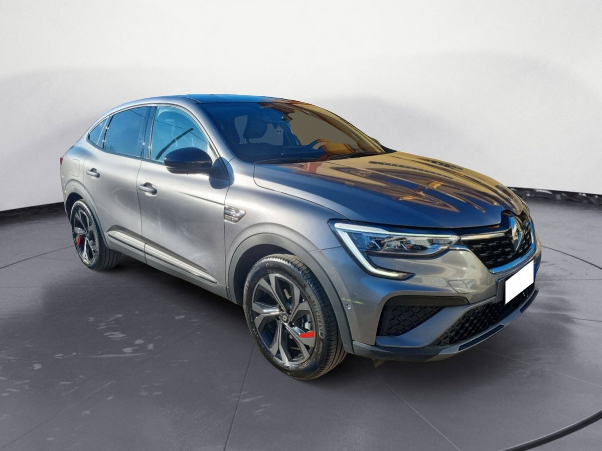 Renault Arkana E-Tech 145 CV R.S.Line Fast Track (6)