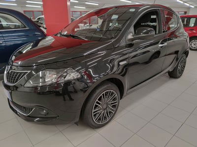 Lancia Ypsilon 1.0 FireFly 5 porte S&S Hybrid Gold Plus usata