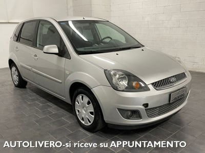 Ford Fiesta 1.6 TDCi 90CV 5 porte DPF usata