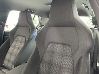 Volkswagen Golf 1.4 GTE DSG Plug-In Hybrid (11)