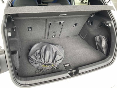 Volkswagen Golf 1.4 GTE DSG Plug-In Hybrid (14)