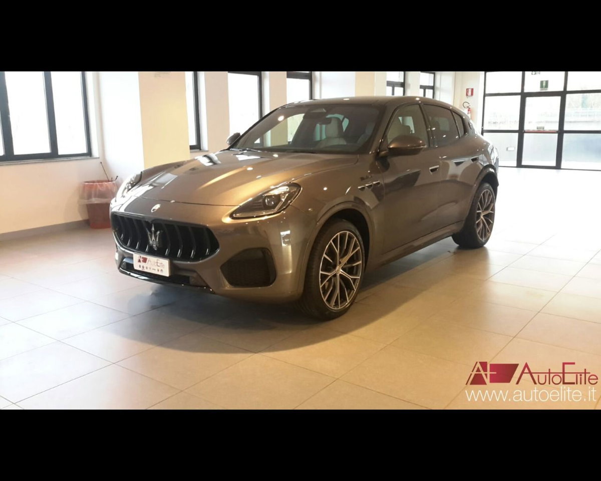 Maserati Grecale .0 mhev Modena 330cv auto (2)