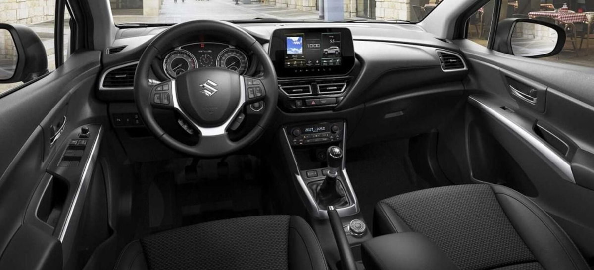 Suzuki S-Cross 1.4 Hybrid Easy (8)
