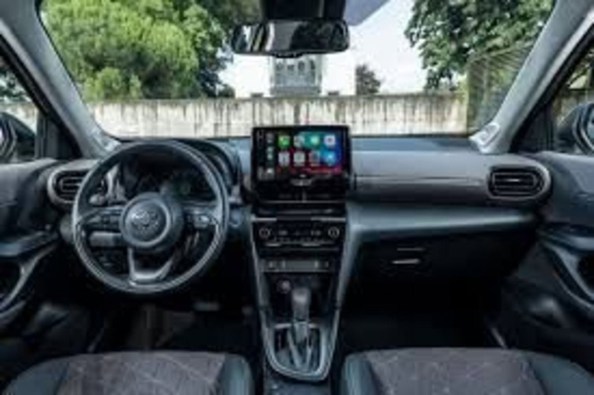 Toyota Yaris Cross 1.5 Hybrid 5p. E-CVT Active (5)