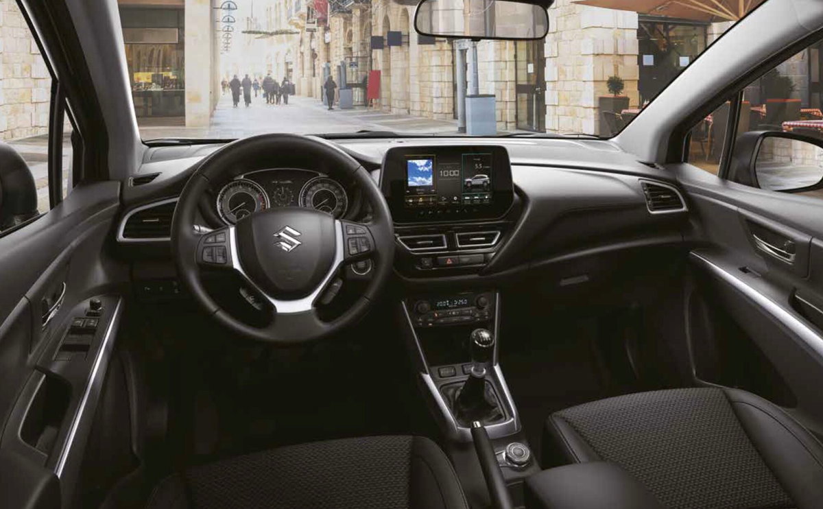 Suzuki S-Cross 1.4 Hybrid Easy (3)