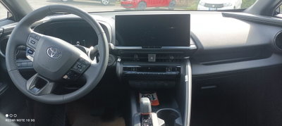 Toyota Toyota C-HR 1.8 hev Active fwd e-cvt (11)