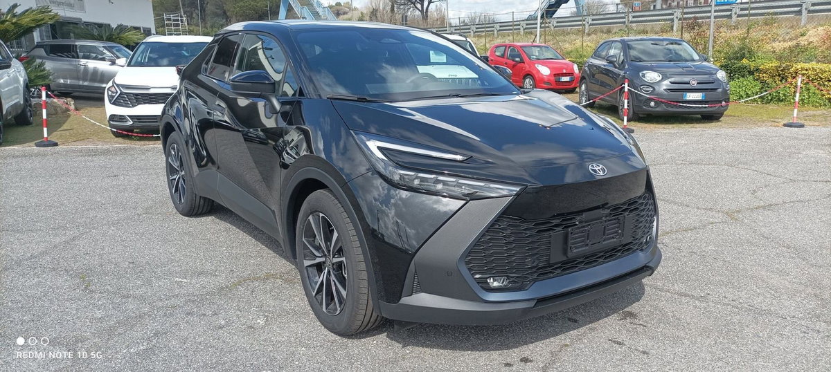 Toyota Toyota C-HR 1.8 hev Active fwd e-cvt (2)