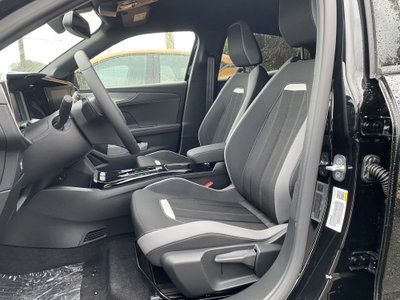 Opel Mokka electric GS 136cv (18)