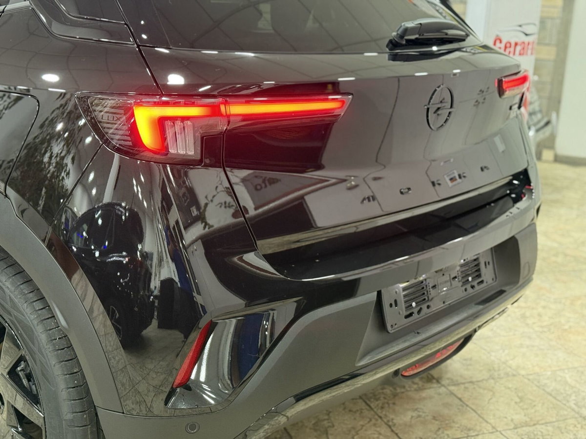 Opel Mokka electric GS 136cv (6)