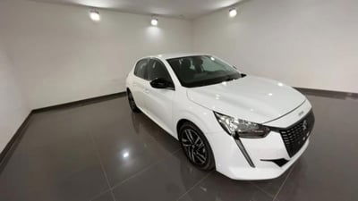 Peugeot 208 1.2 puretech Active s&s 100cv usata