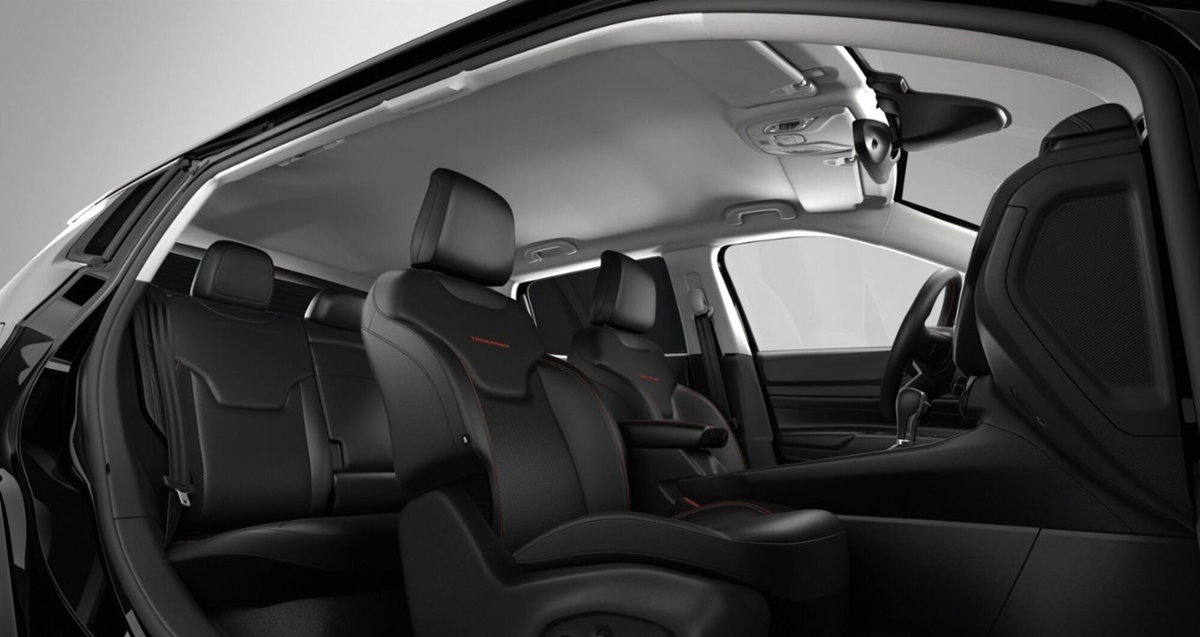 Jeep Compass 1.3 T4 240CV PHEV AT6 4xe Trailhawk (5)