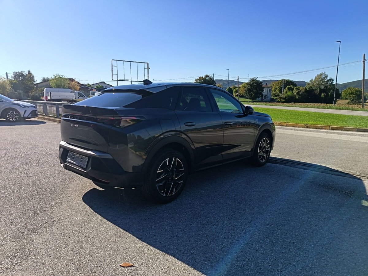 Peugeot 3008 1.2 hybrid GT 145cv e-dcs6 (6)
