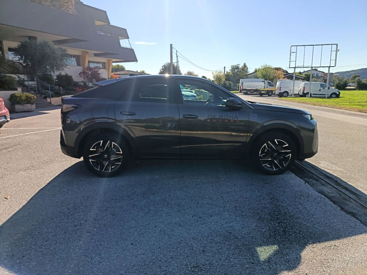 Peugeot 3008 1.2 hybrid GT 145cv e-dcs6 (7)