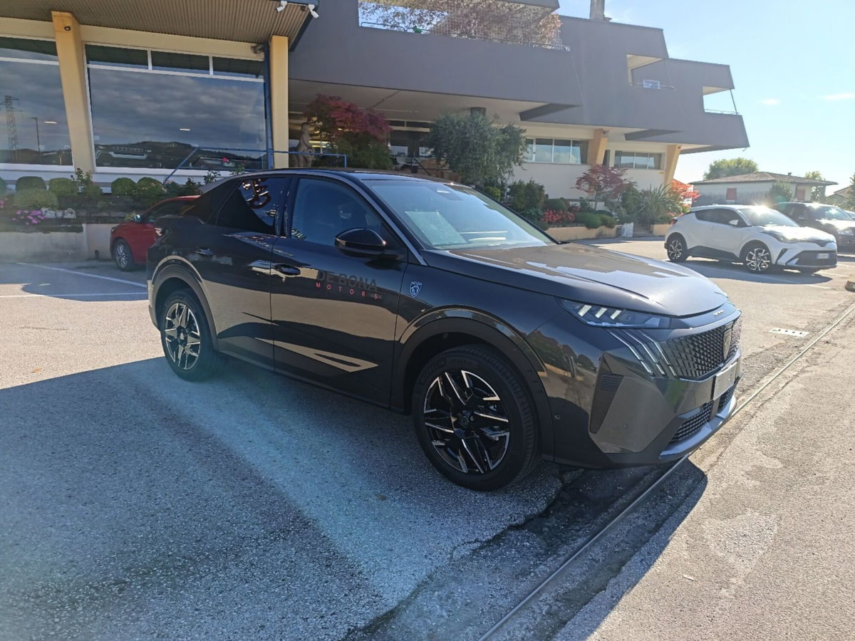 Peugeot 3008 1.2 hybrid GT 145cv e-dcs6 (8)