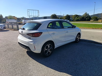 Mg MG3 1.5 hybrid+ Comfort auto (6)
