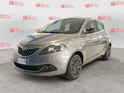 Lancia Ypsilon 1.0 FireFly 5 porte S&S Hybrid Gold Plus usata