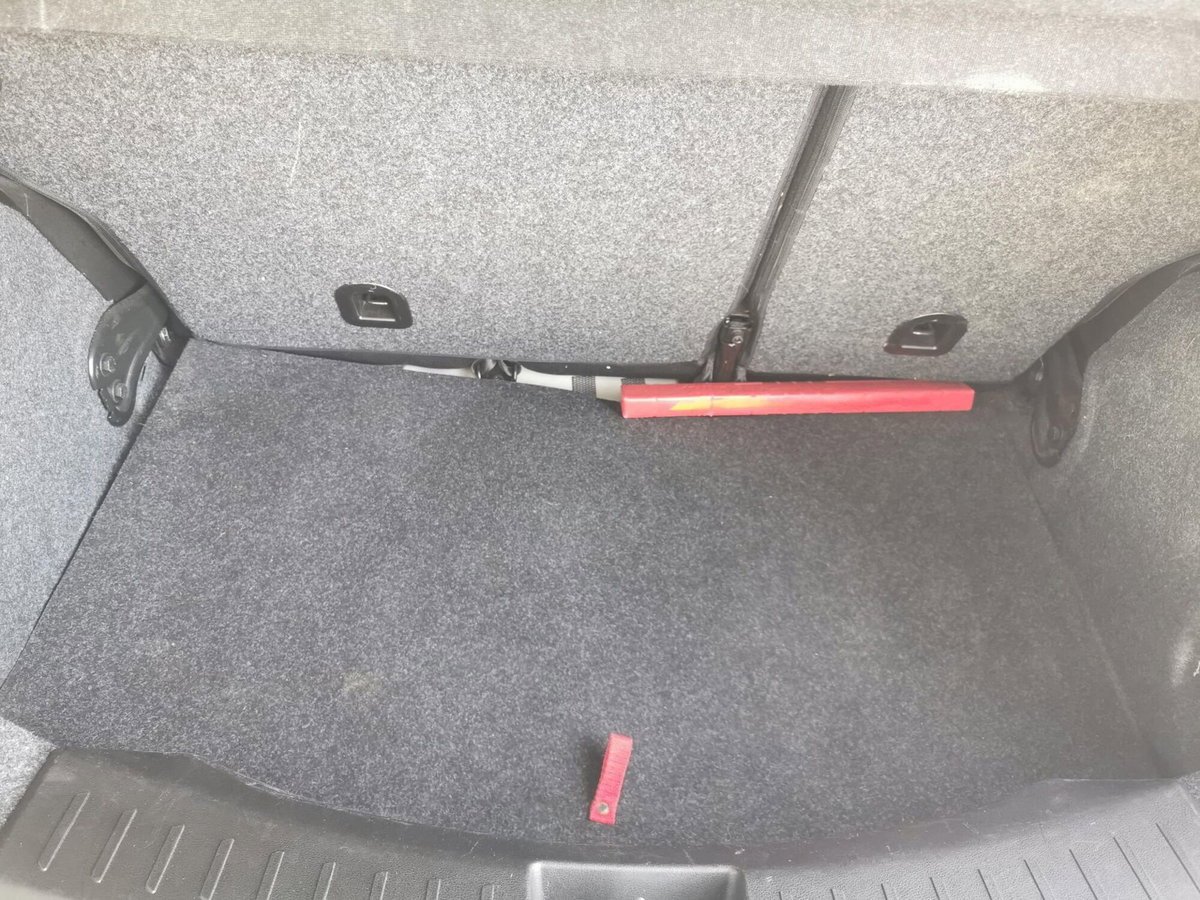 Lancia Ypsilon 1.0 FireFly 5 porte S&S Hybrid Gold Plus (14)