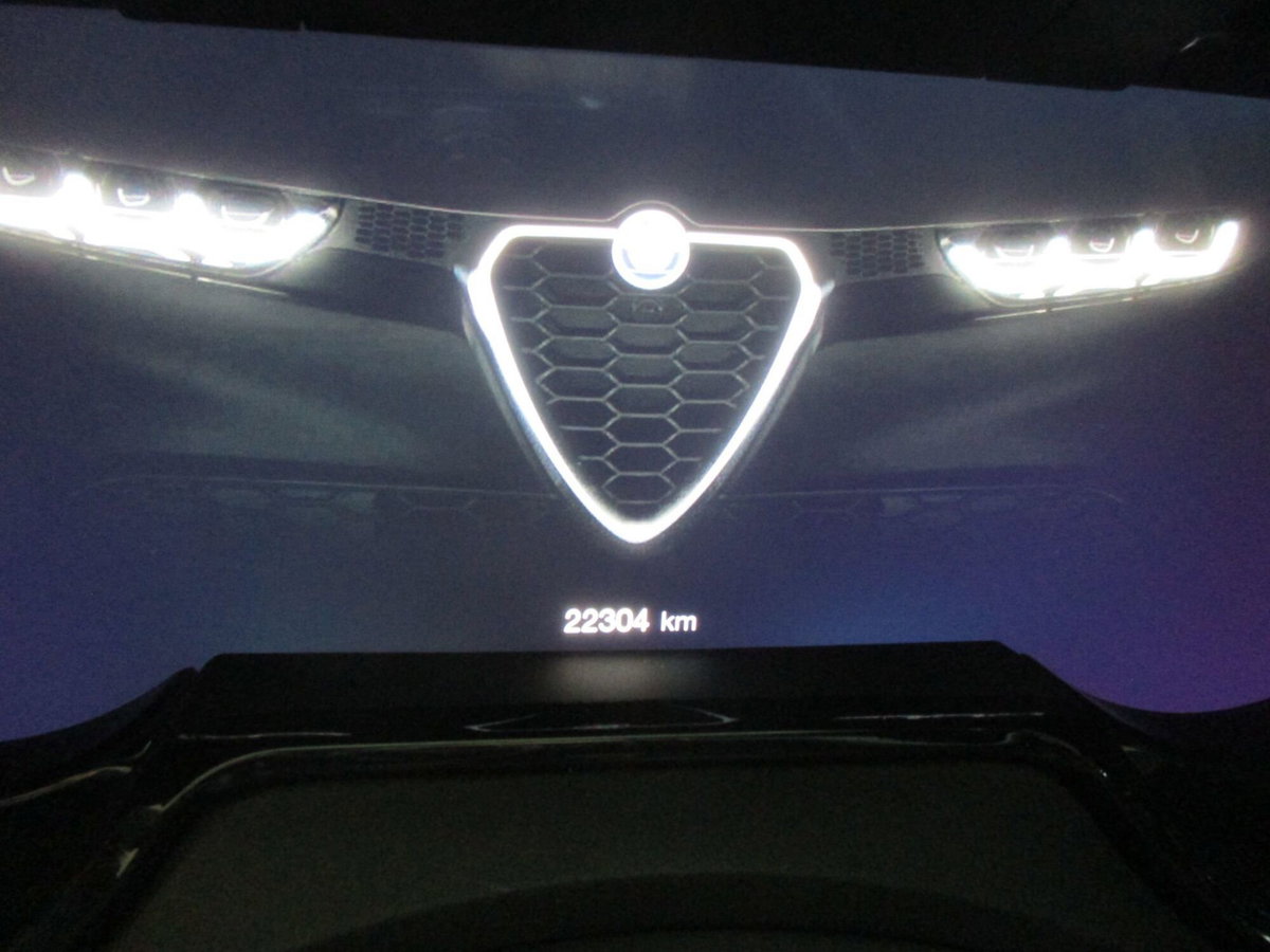 Alfa Romeo Tonale Tonale 1.5 160 CV MHEV TCT7 Ti (8)