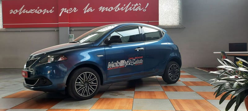 Lancia Ypsilon 1.0 FireFly 5 porte S&S Hybrid Gold Plus
