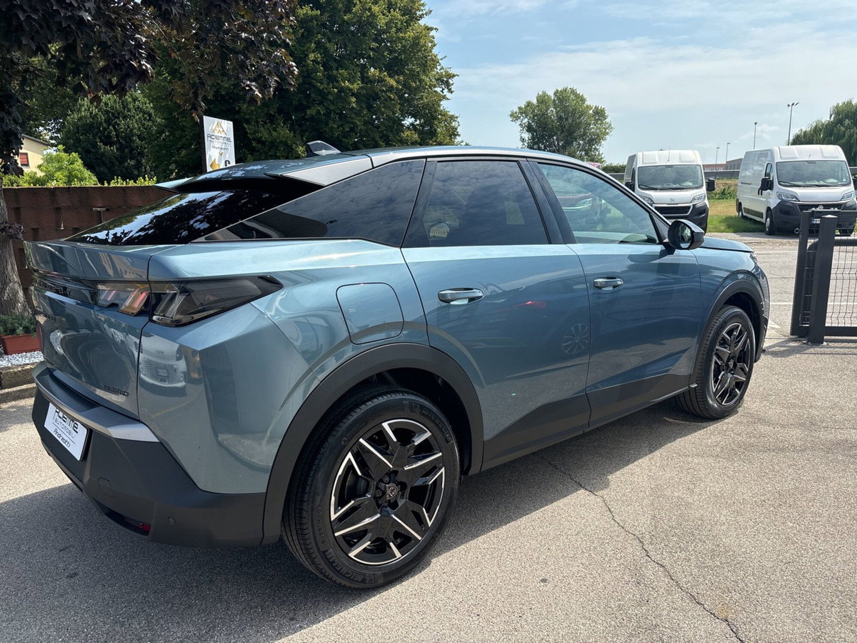 Peugeot 3008 1.2 hybrid Allure 145cv e-dcs6 (7)