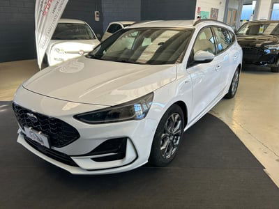 Ford Focus Station Wagon 1.0 EcoBoost 125 CV Start&Stop SW ST Line usata