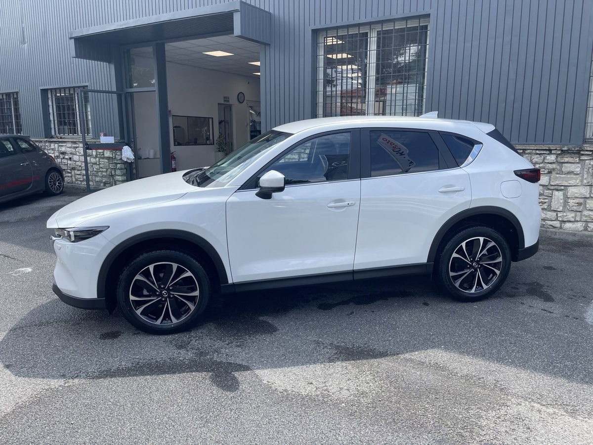 Mazda CX-5 2.0L Skyactiv-G 165 CV 2WD Newground (4)