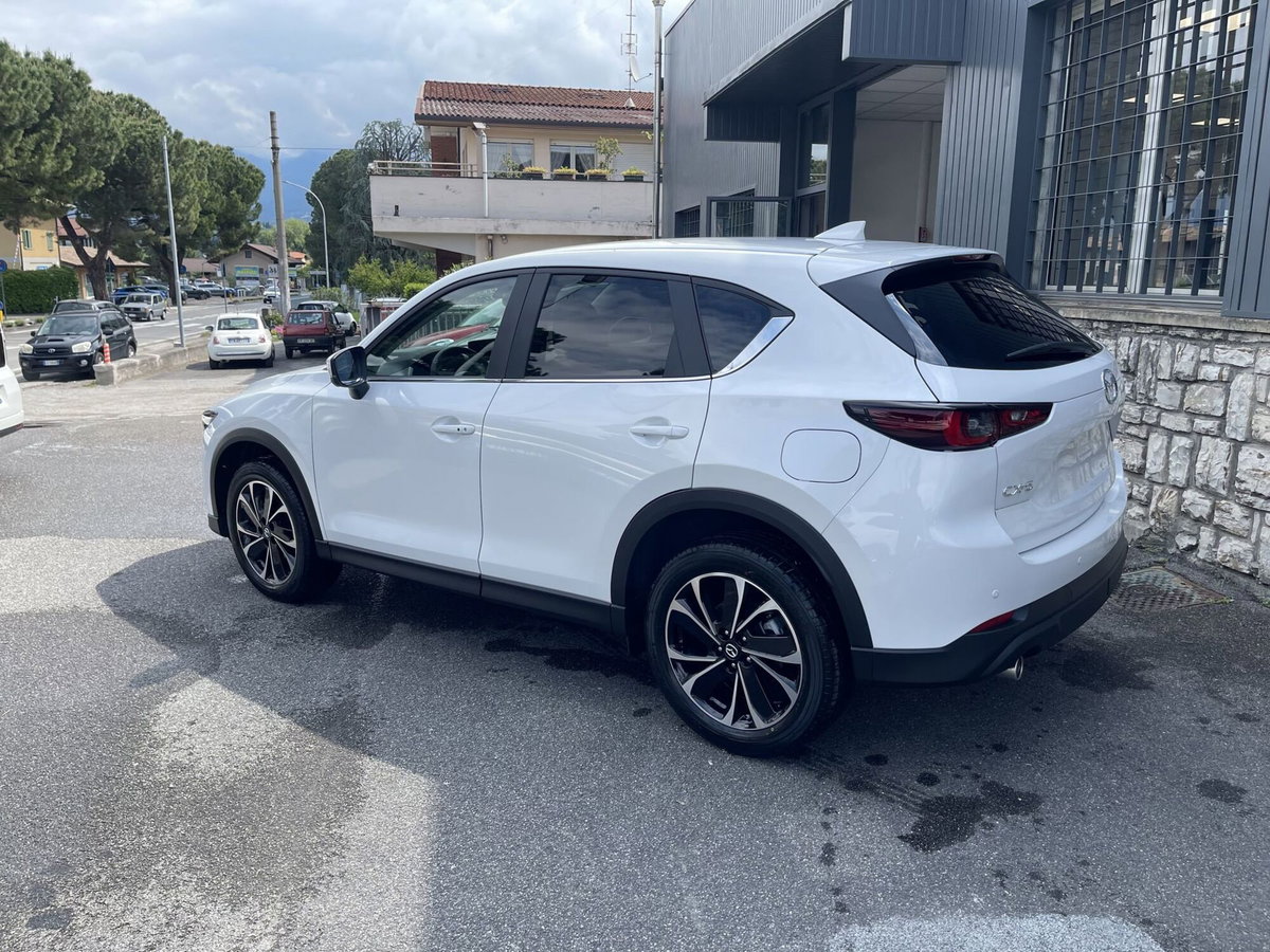 Mazda CX-5 2.0L Skyactiv-G 165 CV 2WD Newground (5)