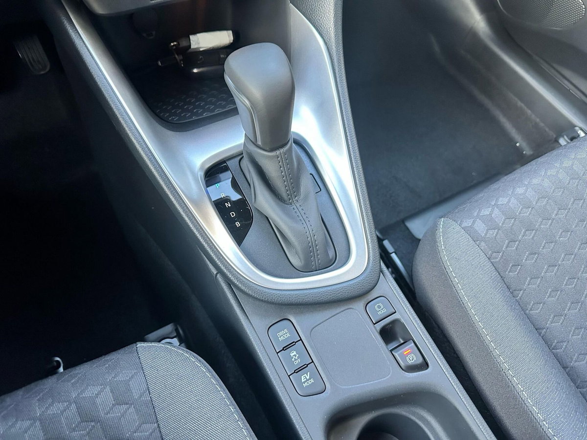 Mazda Mazda2 Hybrid 1.5 VVT e-CVT Full Hybrid Electric Agile (13)