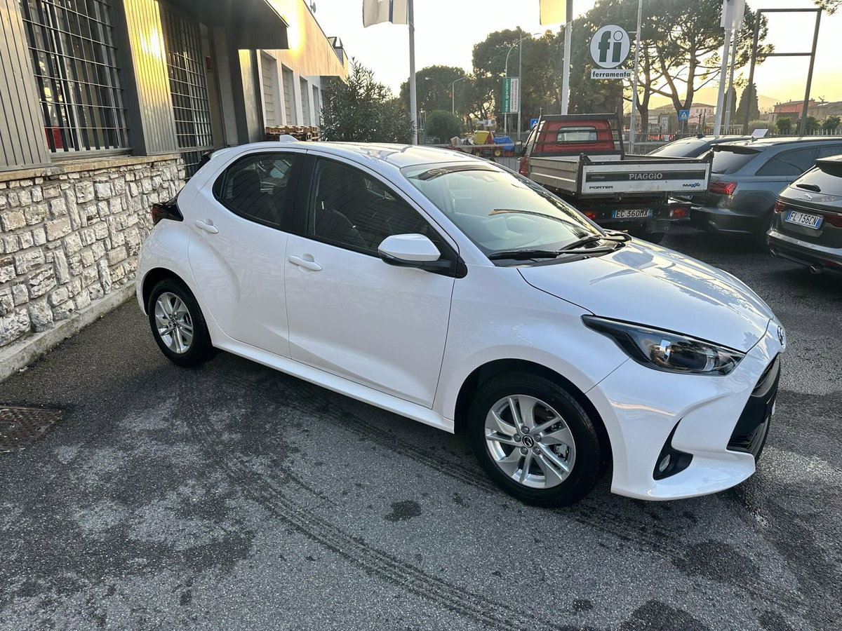 Mazda Mazda2 Hybrid 1.5 VVT e-CVT Full Hybrid Electric Agile (3)
